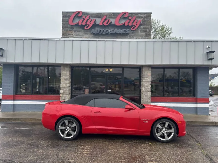 2011 Chevrolet Camaro 2SS photo 1