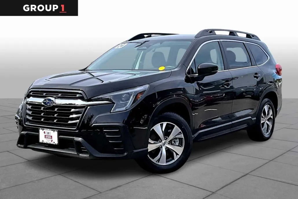 2024 Subaru Ascent Premium photo 1