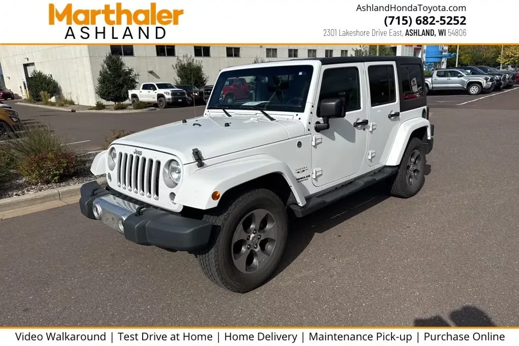 2017 Jeep Wrangler Unlimited Sahara photo 1