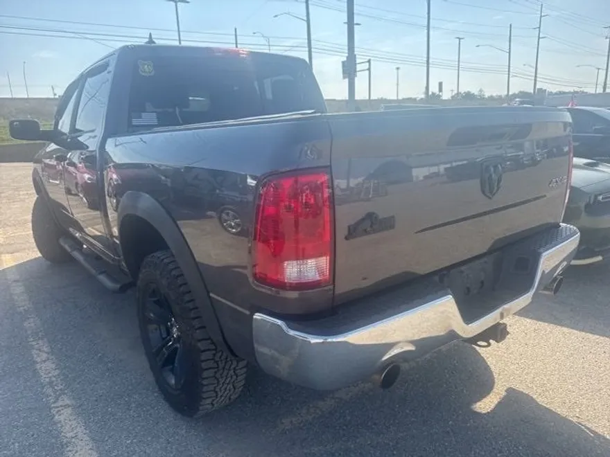 2014 Ram 1500 SLT photo 1