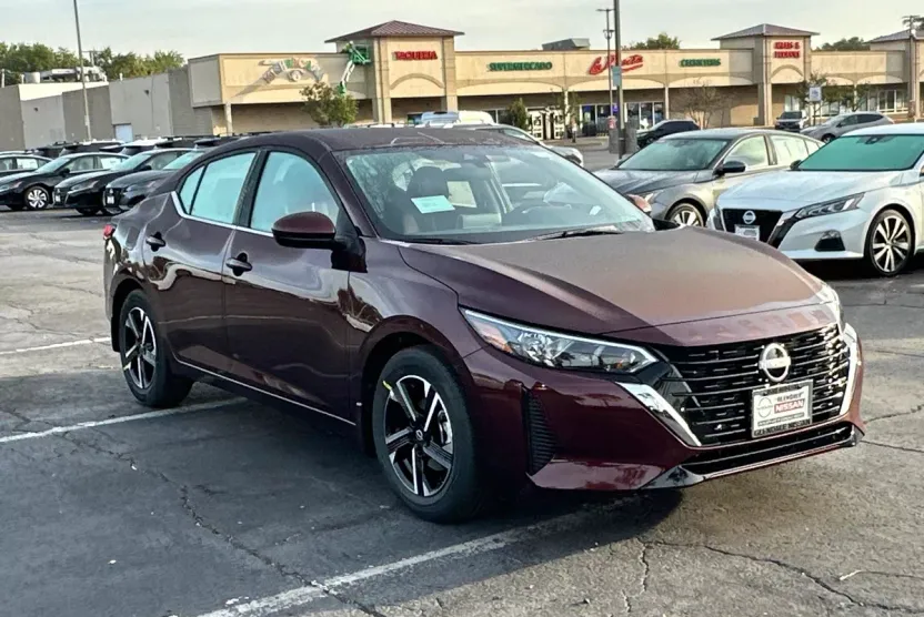 2025 Nissan Sentra SV photo 1