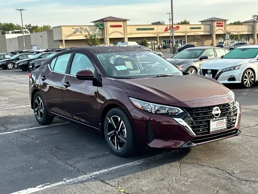 2025 Nissan Sentra SV photo 1