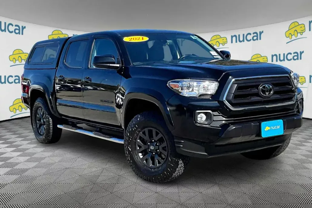 2021 Toyota Tacoma SR5 photo 1