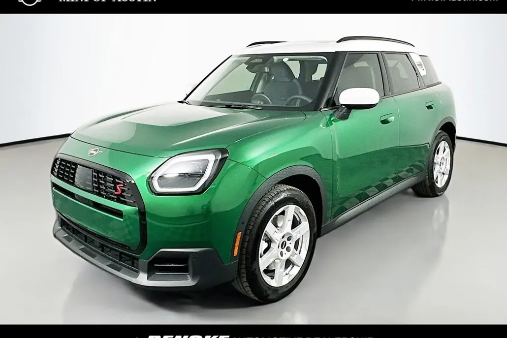 2025 Mini Countryman S ALL4 photo 1
