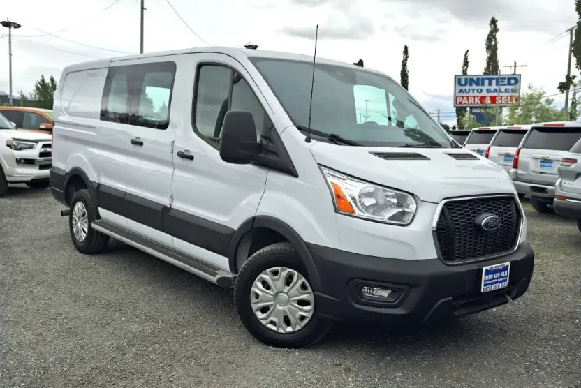 2021 Ford Transit Cargo Van photo 1