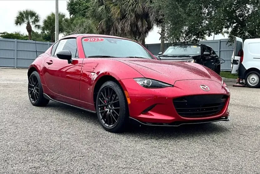 2023 Mazda MX-5 Miata RF Miata photo 1