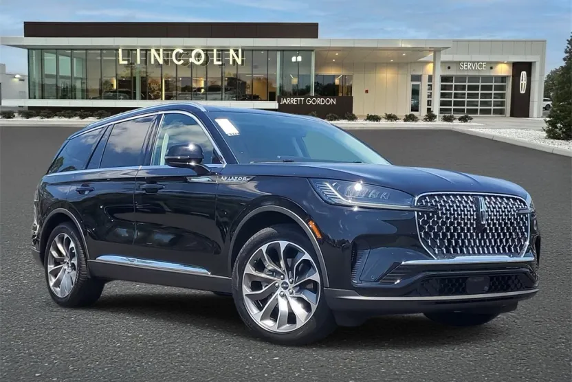 2025 Lincoln Aviator Premiere photo 1