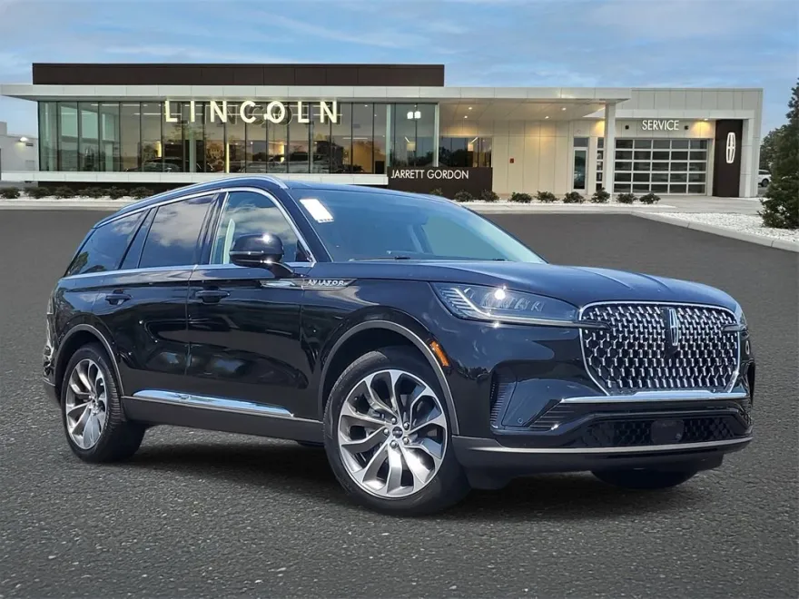2025 Lincoln Aviator Premiere photo 1