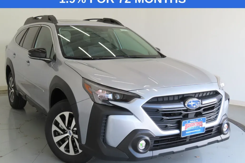 2025 Subaru Outback Premium photo 1