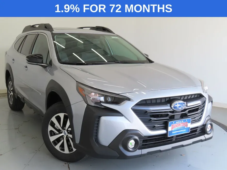 2025 Subaru Outback Premium photo 1