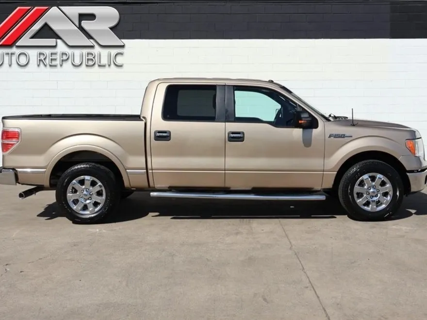 2013 Ford F-150 XLT photo 1