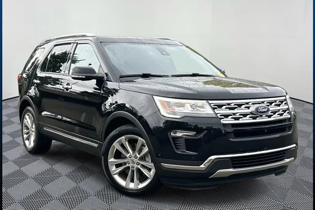 2018 Ford Explorer Limited photo 1