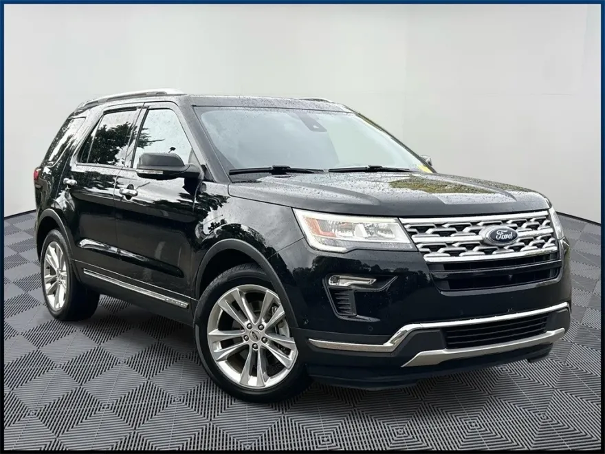 2018 Ford Explorer Limited photo 1
