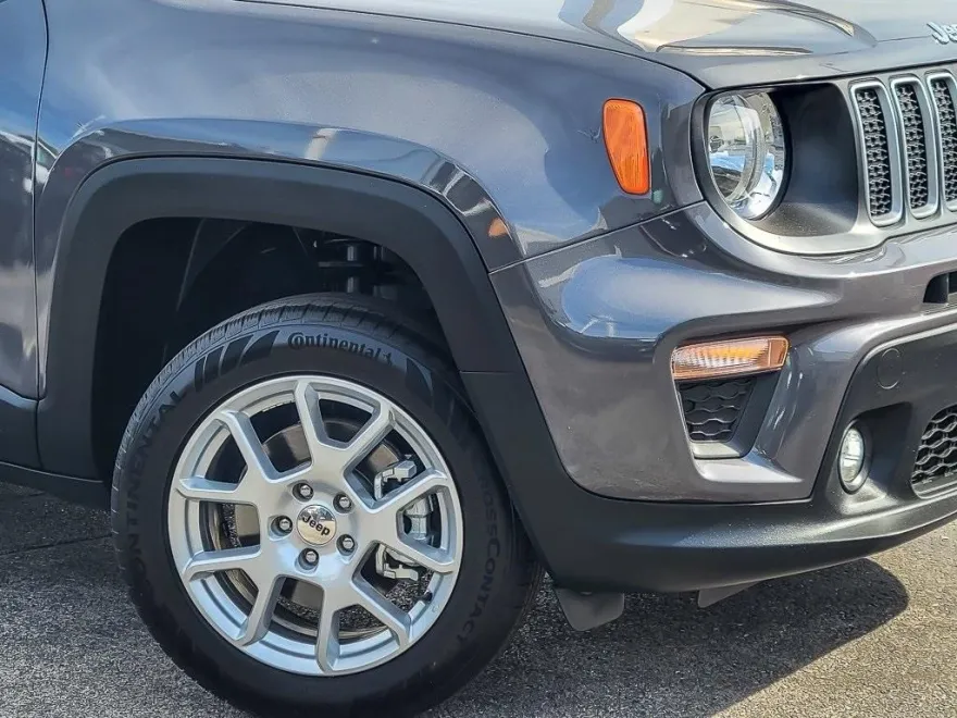 2023 Jeep Renegade Latitude Upland photo 1