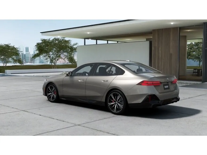 2026 Bmw 530i Sedan photo 1