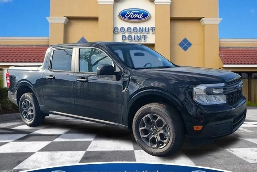 2024 Ford Maverick XLT photo 1