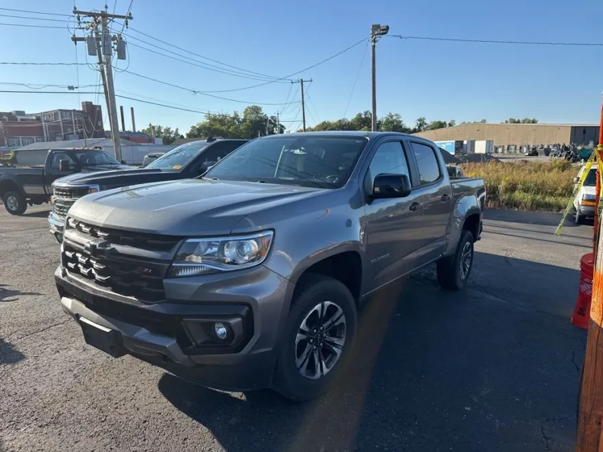 2022 Chevrolet Colorado Z71 photo 1