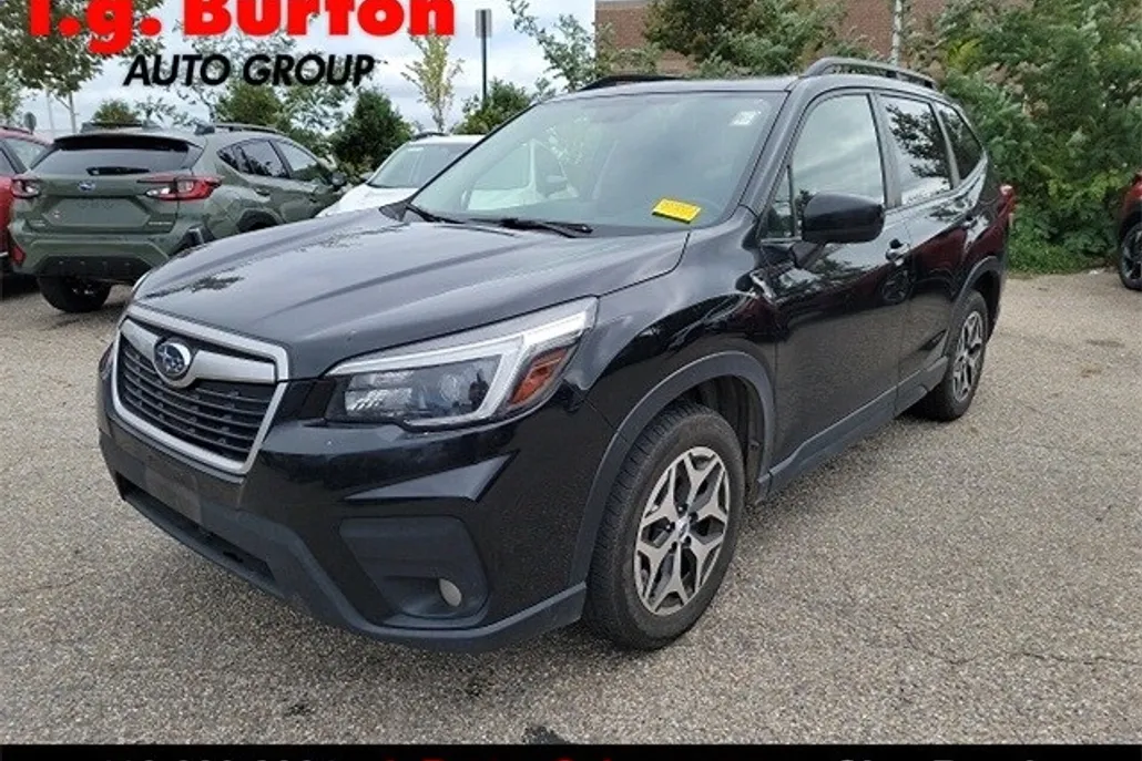 2021 Subaru Forester Premium photo 1