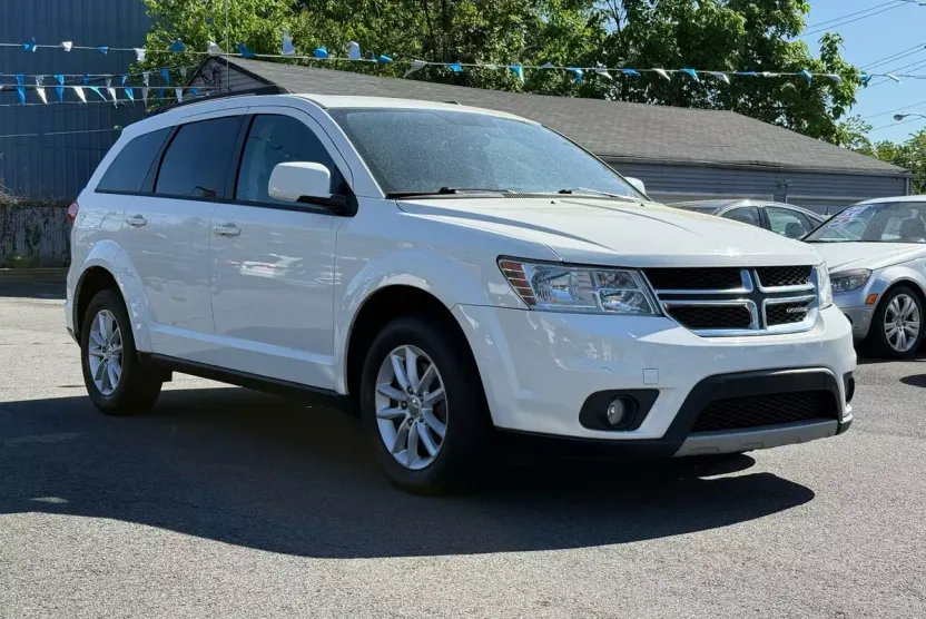 2016 Dodge Journey SXT photo 1