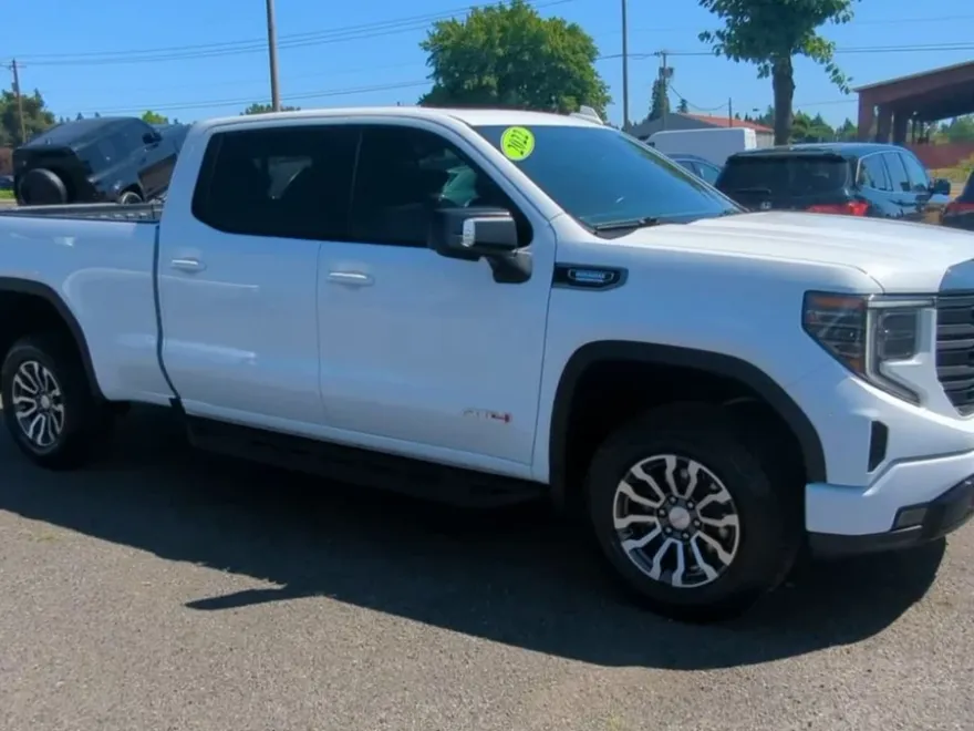 2022 Gmc Sierra 1500 AT4 photo 1