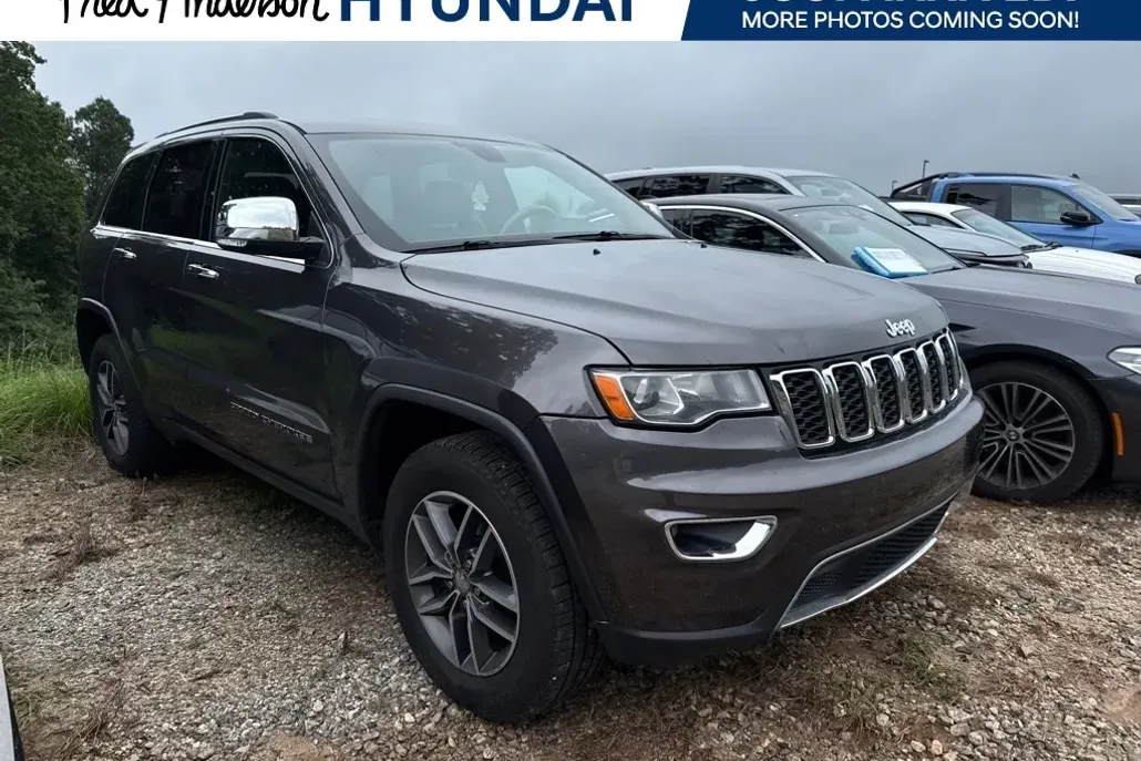 2017 Jeep Grand Cherokee Limited photo 1
