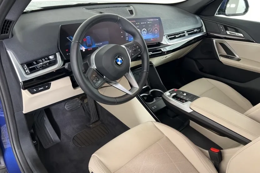 2023 Bmw X1 XDrive28i photo 1