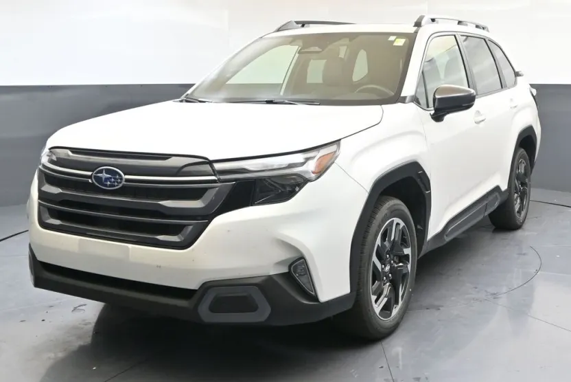 2025 Subaru Forester Limited photo 1