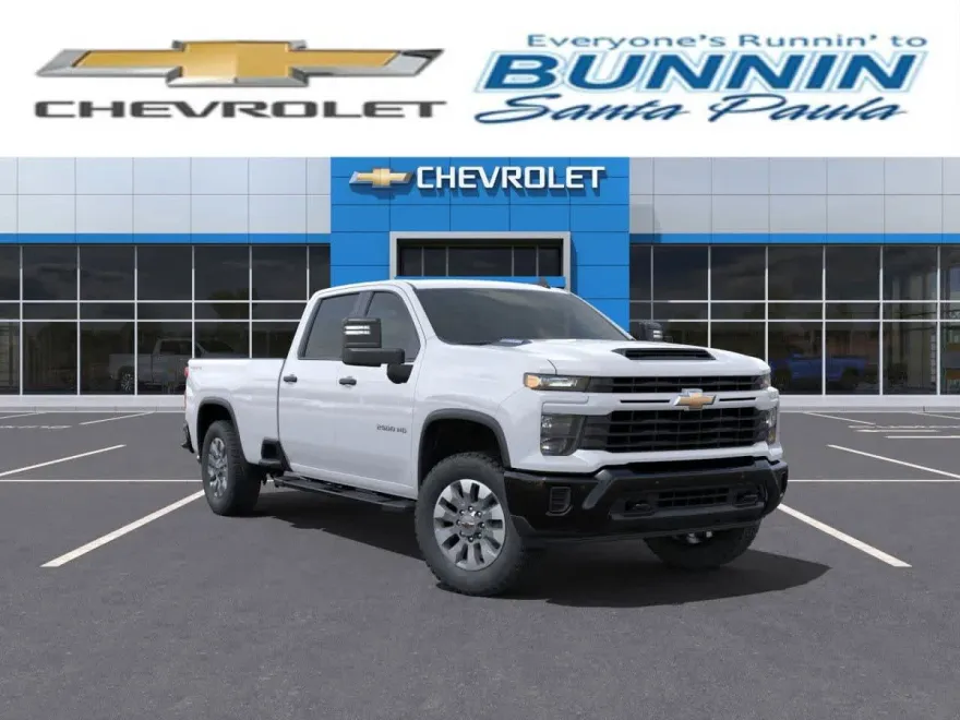 2025 Chevrolet Silverado 2500HD Custom photo 1
