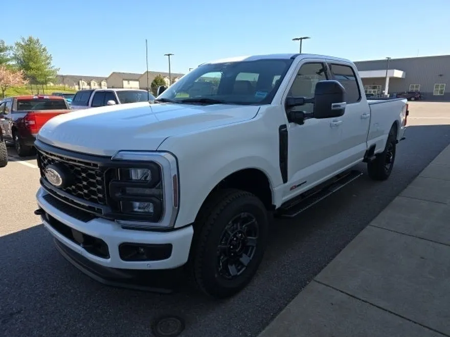 2024 Ford F-350 photo 1