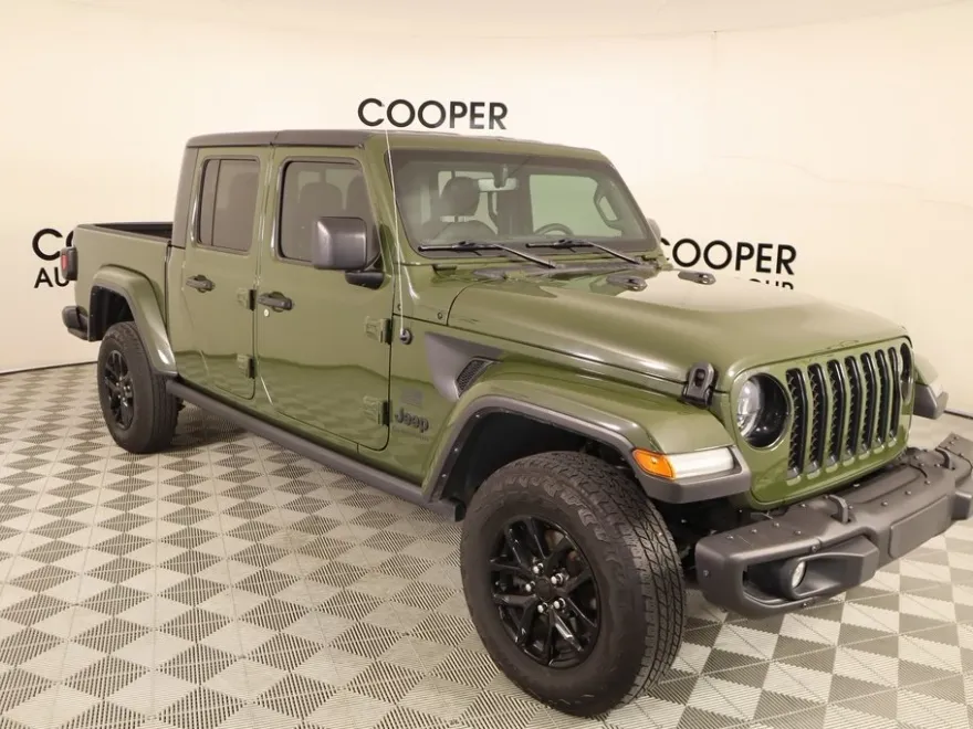 2023 Jeep Gladiator Freedom photo 1