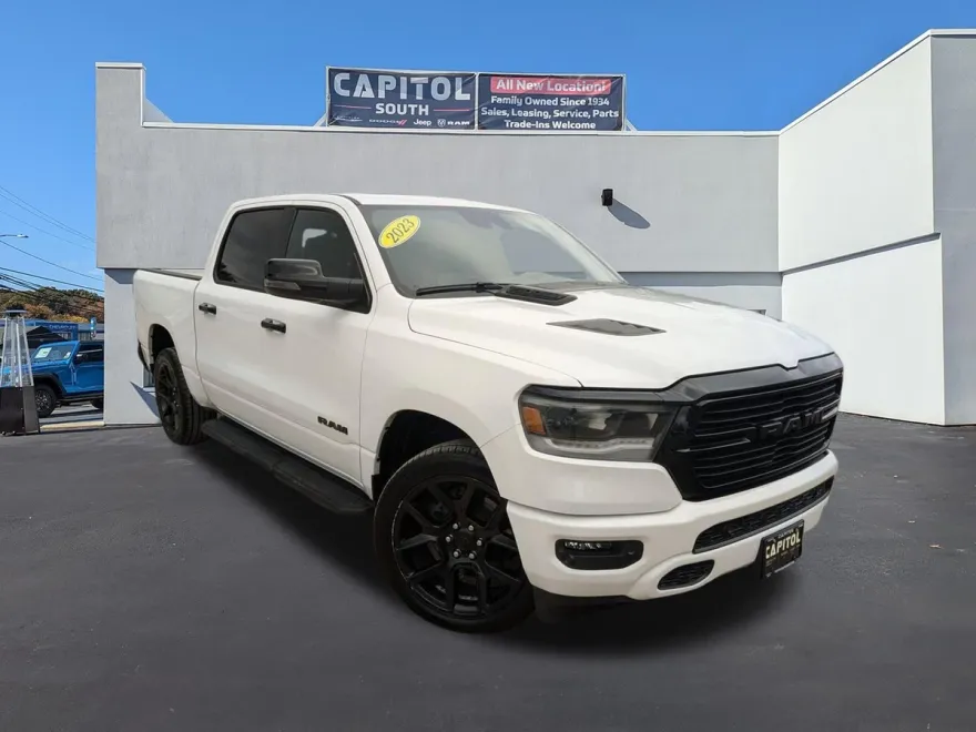 2023 Ram 1500 Laramie photo 1