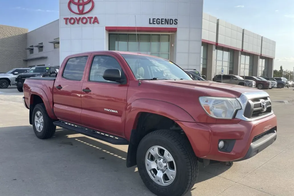 2013 Toyota Tacoma Base photo 1