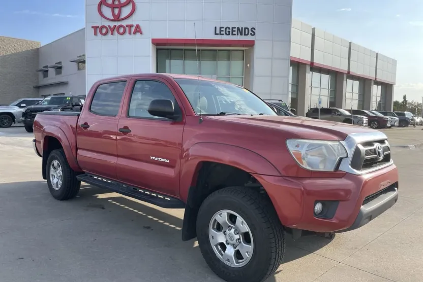 2013 Toyota Tacoma Base photo 1