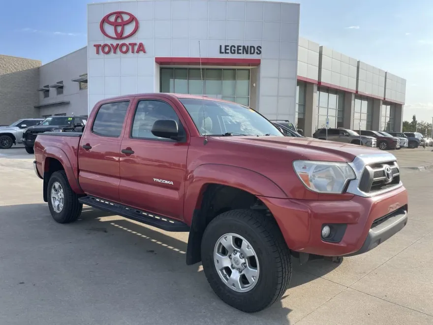 2013 Toyota Tacoma Base photo 1