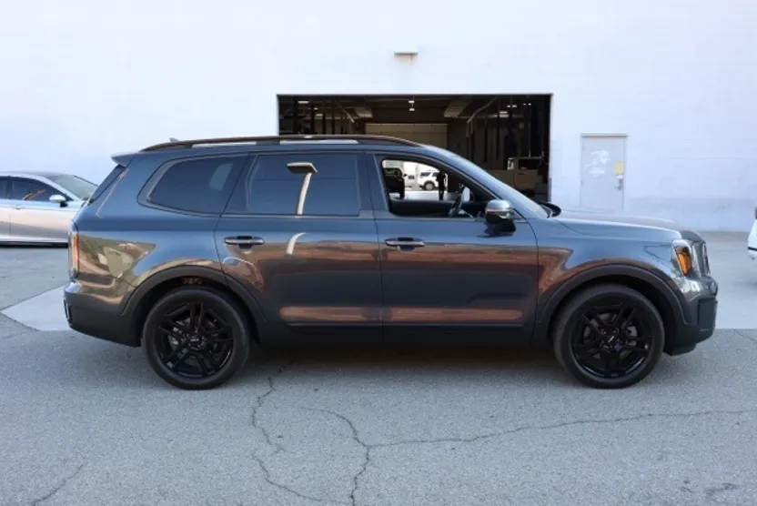 2024 Kia Telluride X-Line photo 1