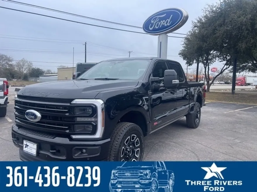 2025 Ford F-250 Platinum photo 1