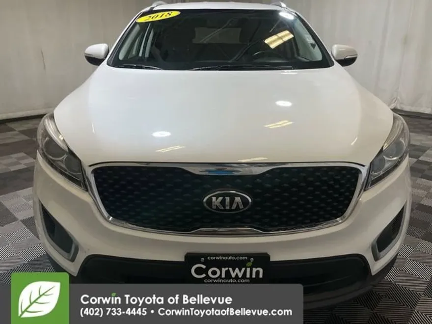 2018 Kia Sorento LX photo 1