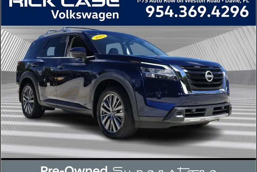 2023 Nissan Pathfinder SL photo 1