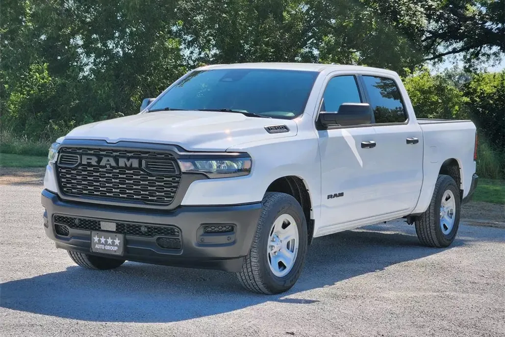 2026 Ram 1500 Tradesman photo 1