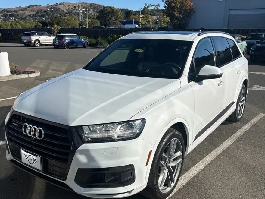 2018 Audi Q7 3.0T Prestige photo 1