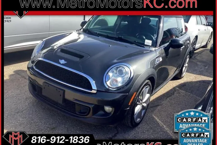 2012 Mini Cooper Hardtop S photo 1