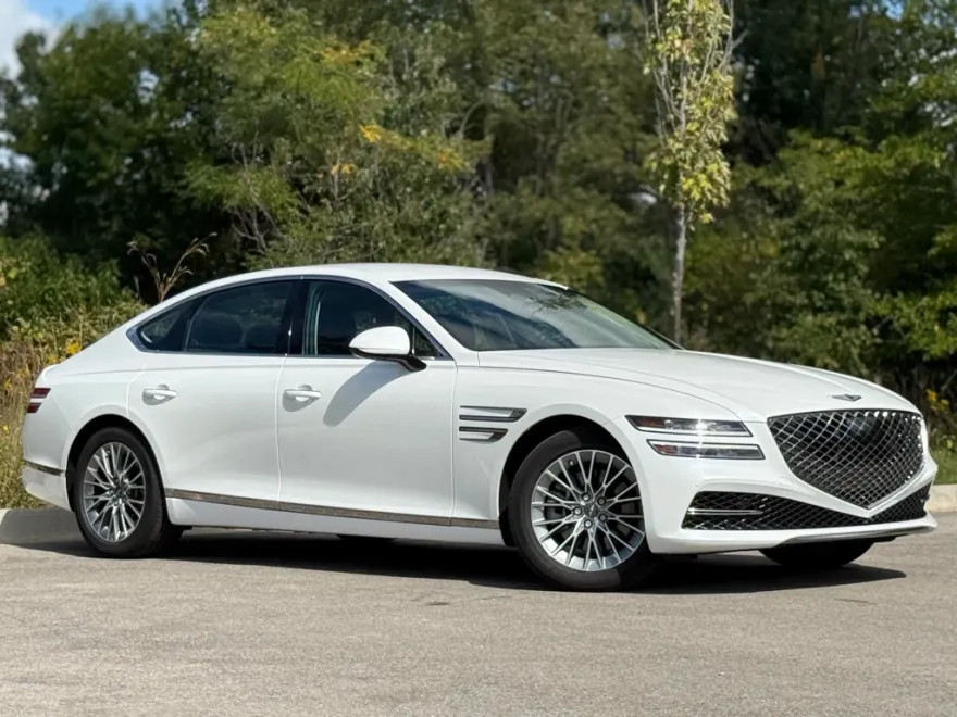 2024 Genesis G80 2.5T photo 1