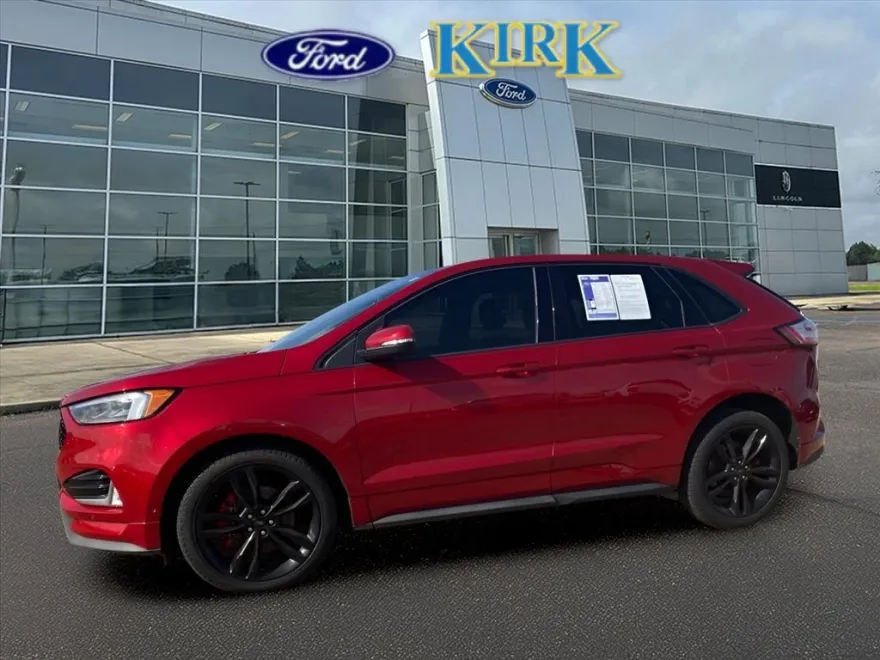 2020 Ford Edge ST photo 1