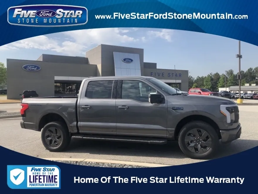 2025 Ford F-150 Lightning photo 1