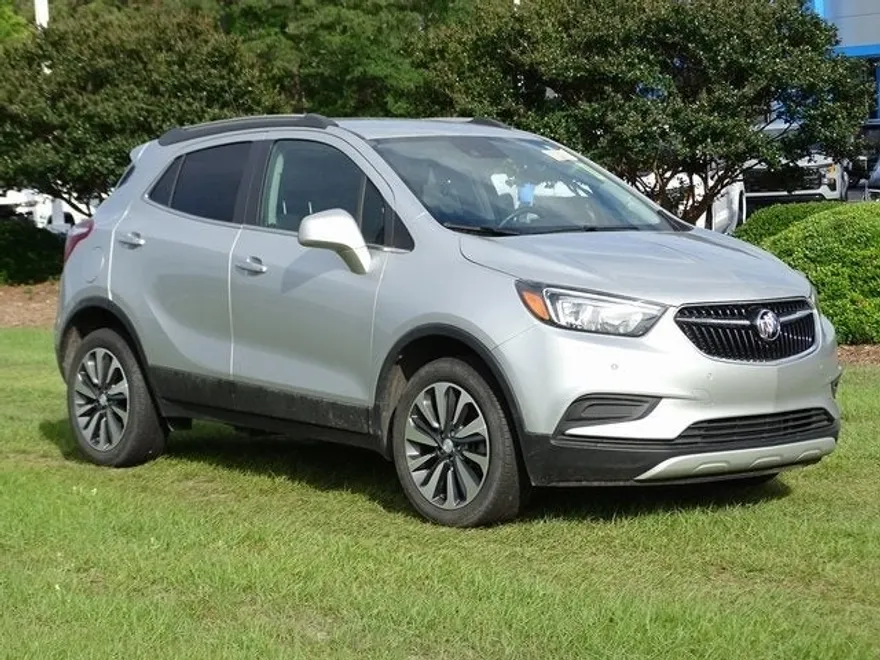 2022 Buick Encore Preferred photo 1
