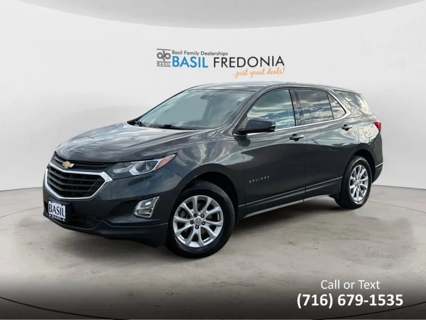 2018 Chevrolet Equinox LT photo 1