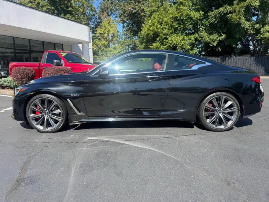 2019 Infiniti Q60 Red Sport 400 photo 1