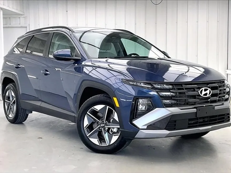 2025 Hyundai Tucson SEL photo 1