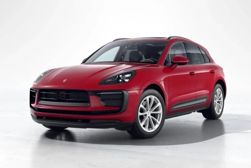 2026 Porsche Macan T photo 1