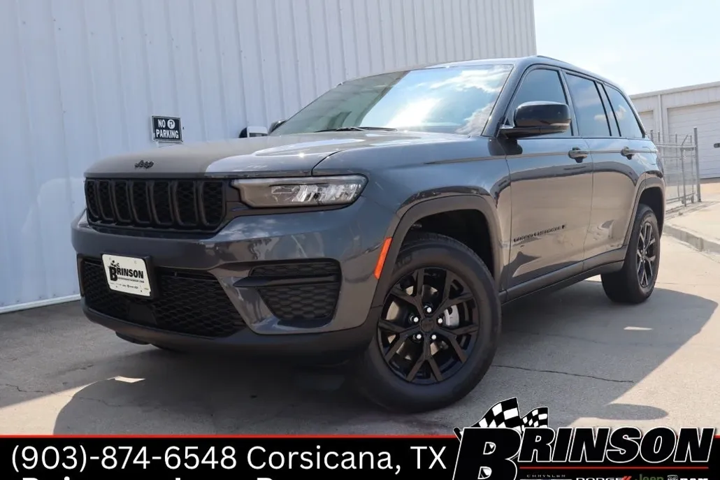 2025 Jeep Grand Cherokee Altitude photo 1